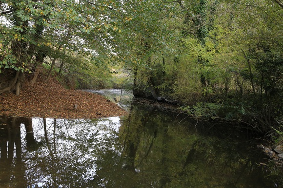 Aval de la chaussée